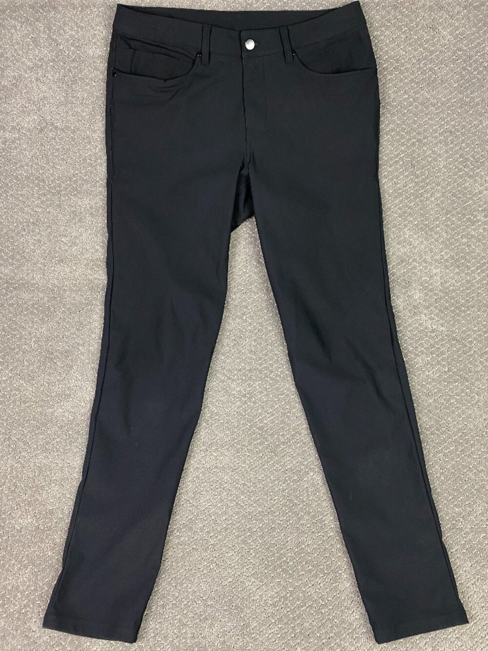 Lululemon ABC Pants Men's 32 Measures 33 x 32 Black Chino Stretch Golf